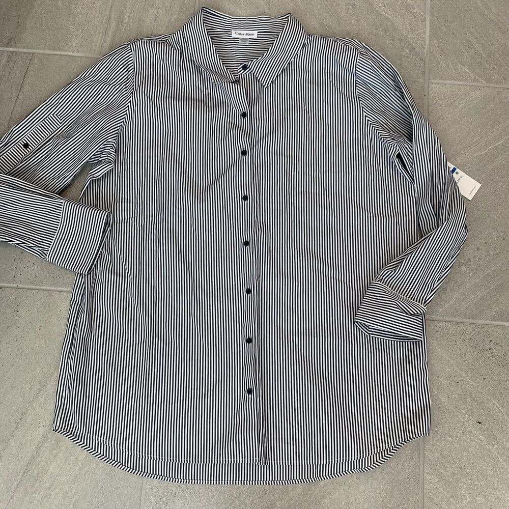Calvin Klein Mens Dress Shirt Size XL NWT Black And White Stripe